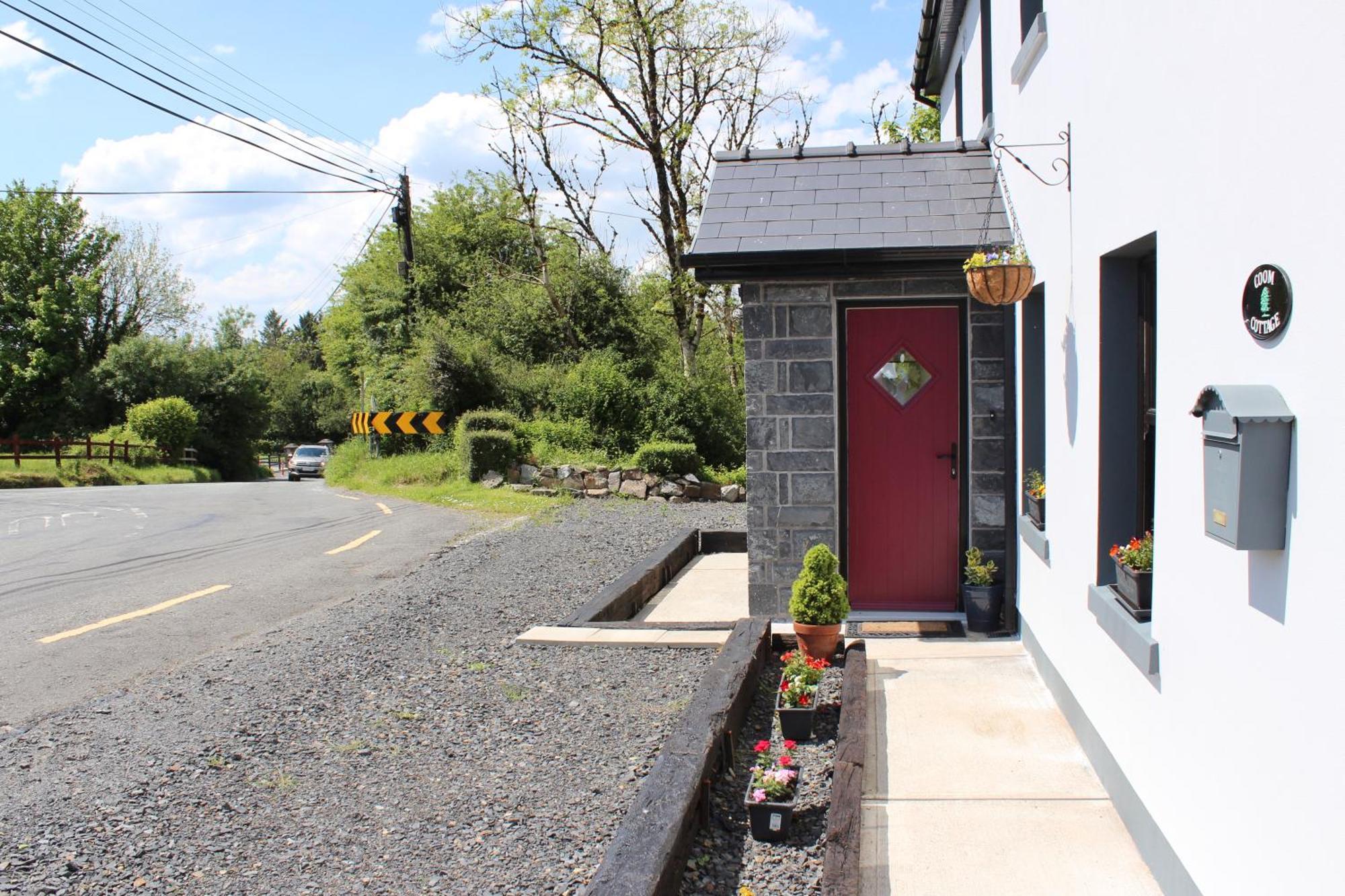 Coom Cottage Gneeveguilla Bagian luar foto
